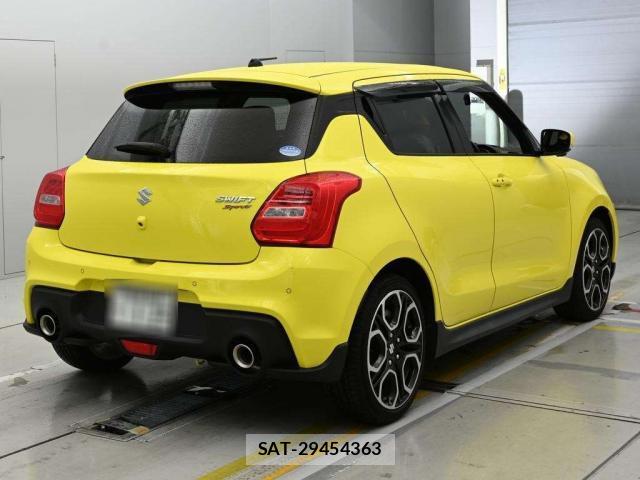 Suzuki SWIFT 2021-04 8011563-1