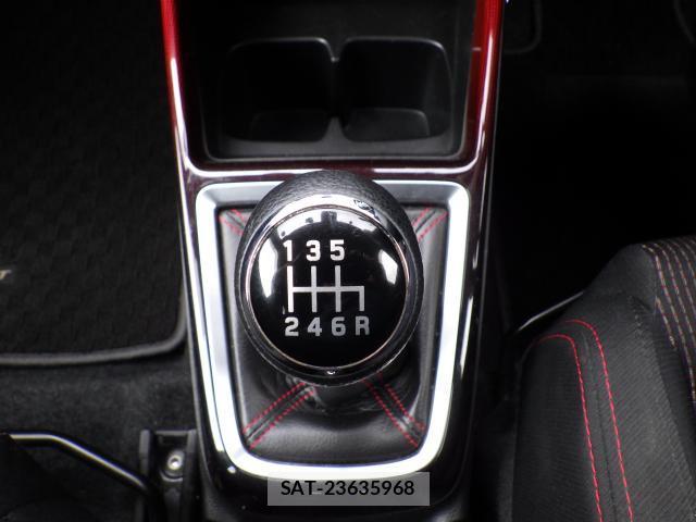 Suzuki SWIFT 2020-01 8011661-15