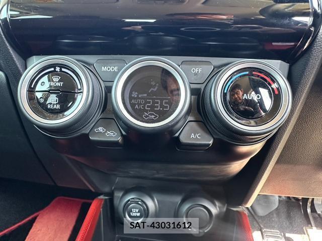 Suzuki SWIFT 2018-09 8011739-17
