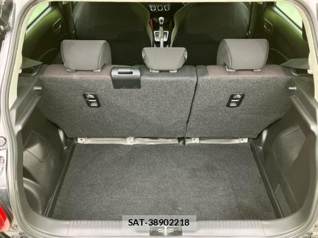 Suzuki SWIFT 2020-12 8012183-7