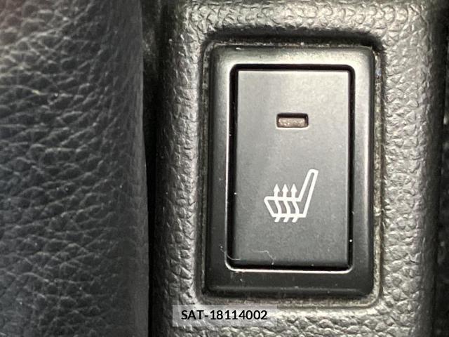 Suzuki SWIFT 2019-03 8012290-17
