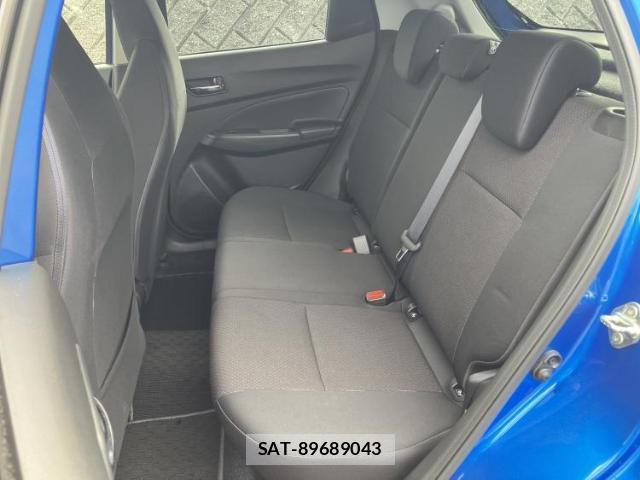 Suzuki SWIFT 2020-03 8012294-6