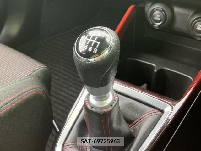 Suzuki SWIFT 2023-02 8012334-17