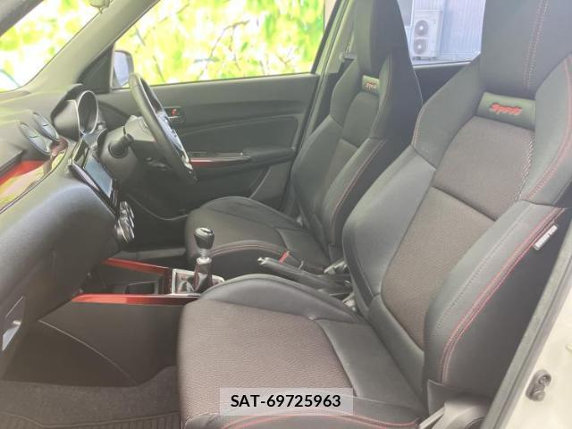 Suzuki SWIFT 2023-02 8012334-6