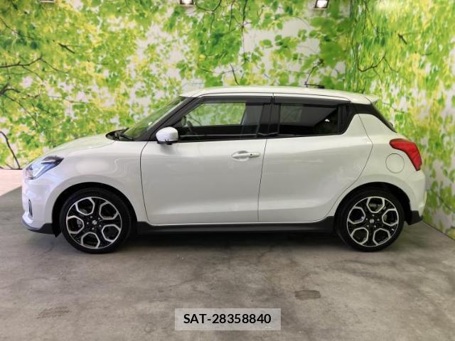 Suzuki SWIFT 2019-07 8012389-1