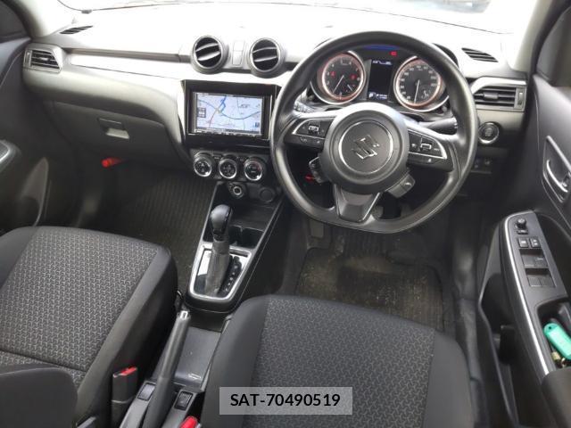 Suzuki SWIFT 2021-06 8005613-2