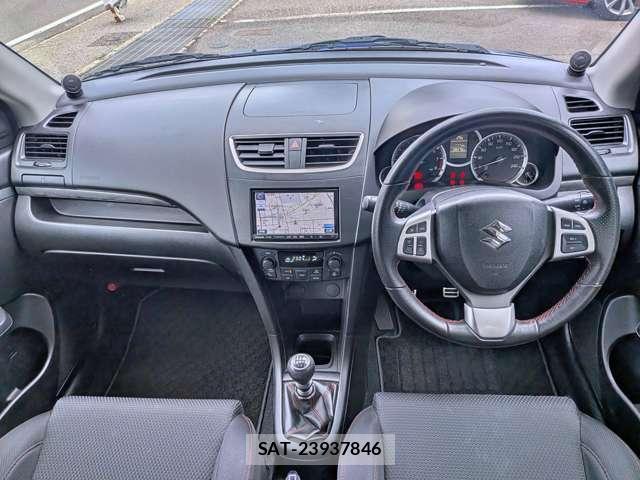 Suzuki SWIFT 2015-10 8006689-1