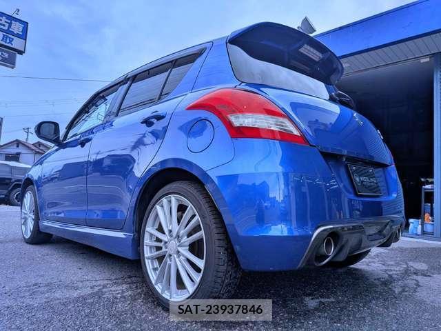 Suzuki SWIFT 2015-10 8006689-18