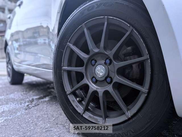 Suzuki SWIFT 2012-05 8006705-11
