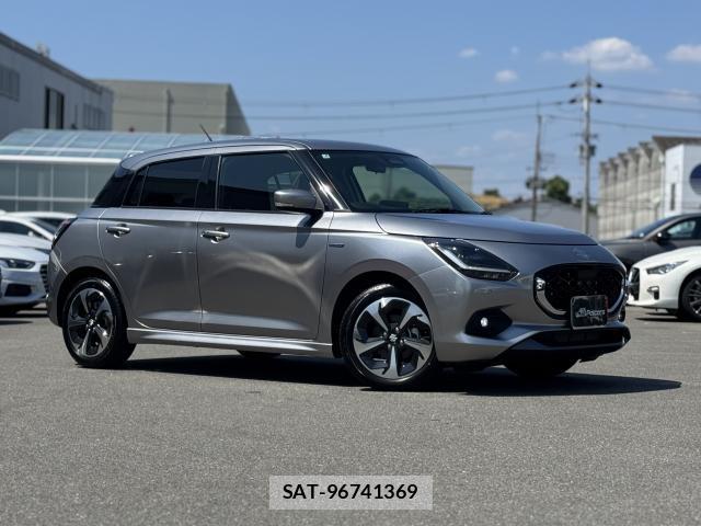 Suzuki SWIFT 2025-08 8007837-13