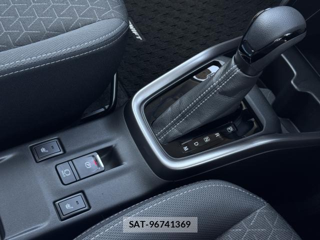Suzuki SWIFT 2025-08 8007837-6
