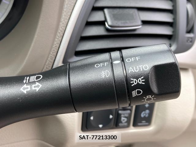 Nissan Sylphy 2013-11 8007052-14