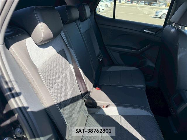 VolksWagen T-CROSS 2023-02 7794626-15
