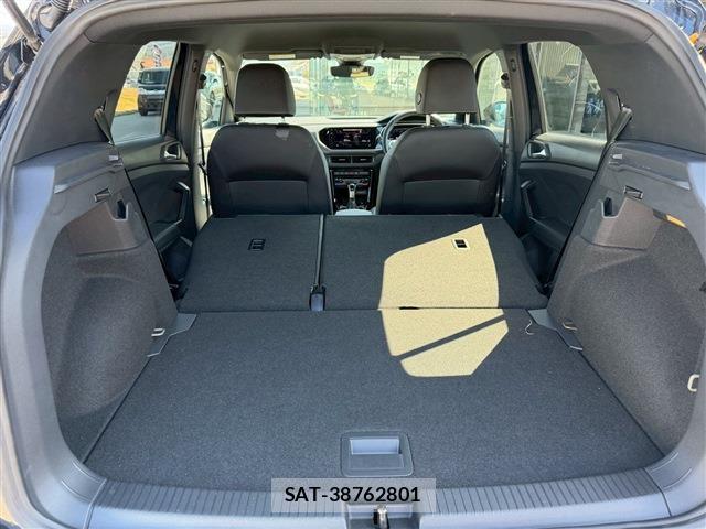 VolksWagen T-CROSS 2023-02 7794626-17