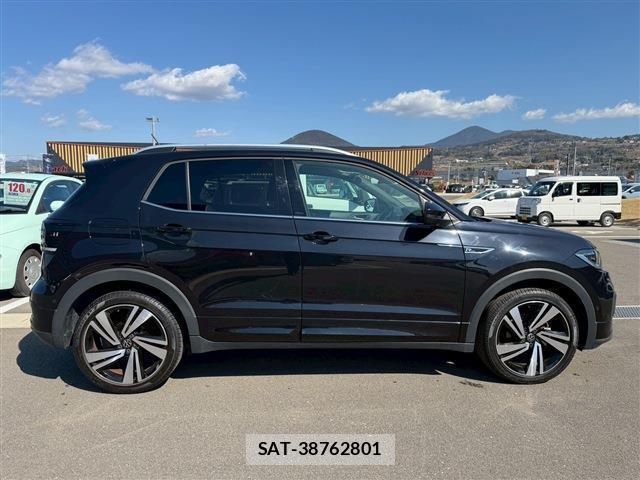 VolksWagen T-CROSS 2023-02 7794626-9