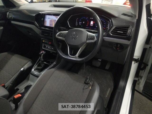 VolksWagen T-CROSS 2021-09 8010283-2