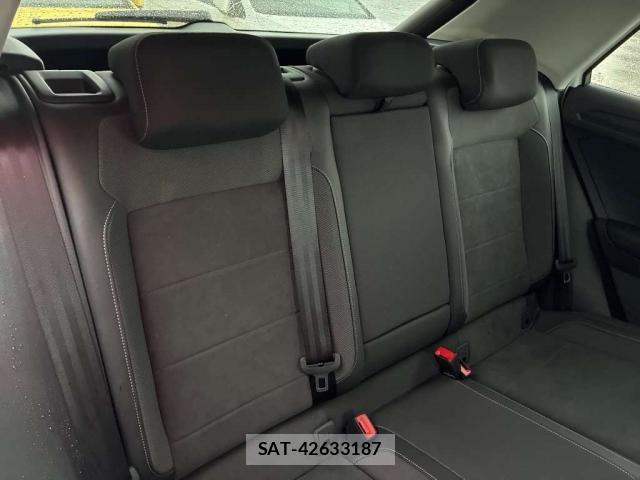 VolksWagen T-ROC 2025-09 7815237-4