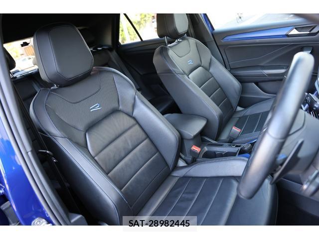 VolksWagen T-ROC 2022-09 8011437-13