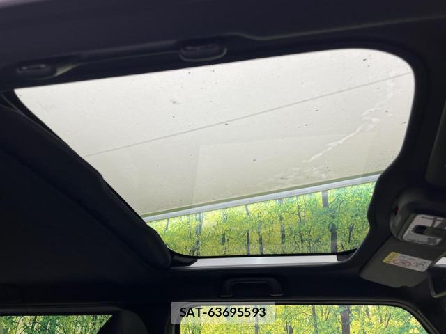 Daihatsu TAFT 2025-12 8007211-2