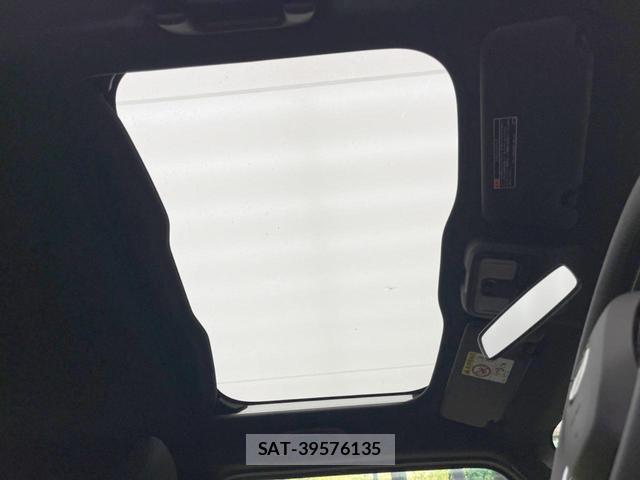 Daihatsu TAFT 2024-09 8010030-2