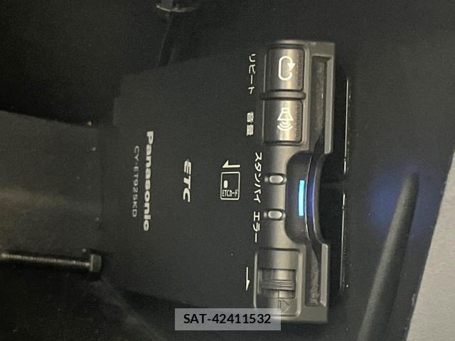 Toyota TANK 2018-05 8009901-6