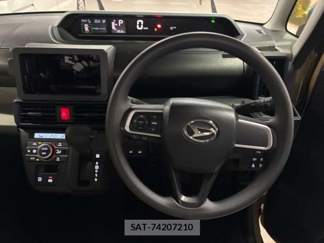 Daihatsu TANTO 2025-10 8004236-2
