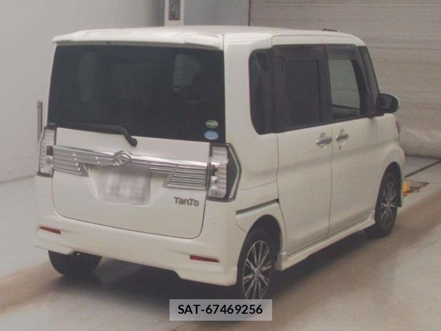 Daihatsu TANTO 2018-09 8004237-4