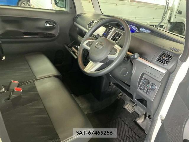 Daihatsu TANTO 2018-09 8004237-5