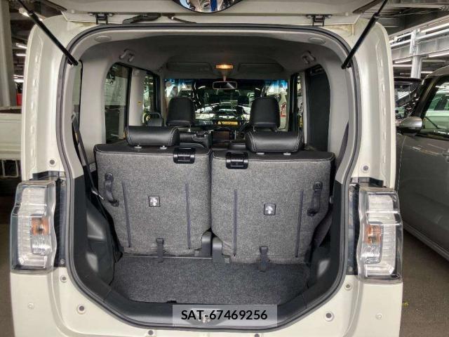 Daihatsu TANTO 2018-09 8004237-7