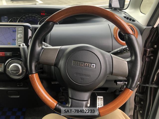 Daihatsu TANTO 2011-11 8004313-17