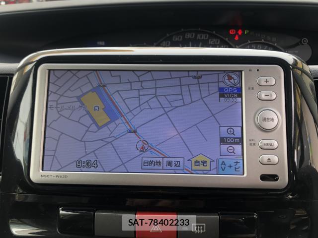 Daihatsu TANTO 2011-11 8004313-4