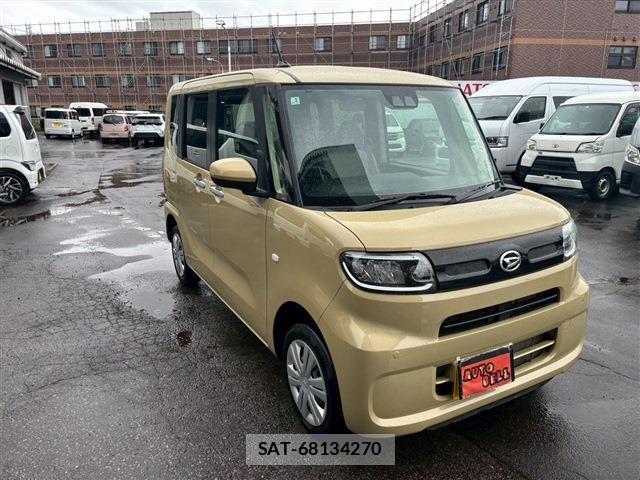 Daihatsu TANTO 2025-01 8004515-3