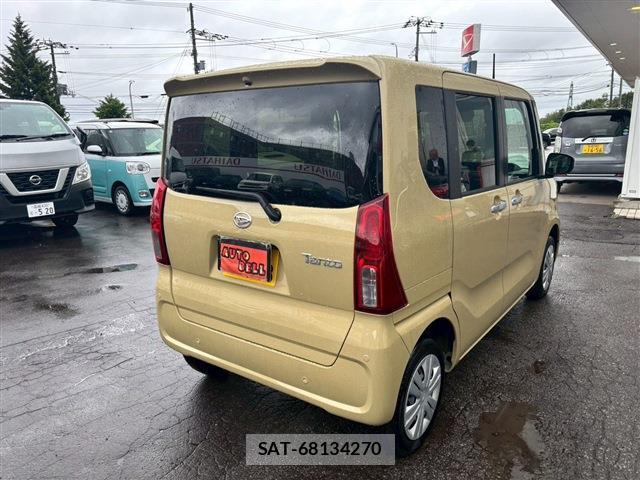 Daihatsu TANTO 2025-01 8004515-5
