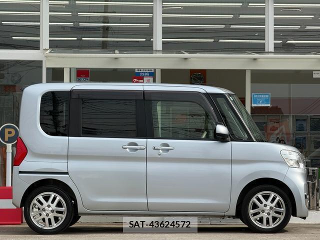 Daihatsu TANTO 2017-01 8004548-5