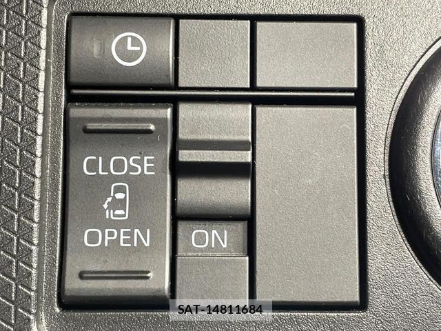 Daihatsu TANTO 2021-01 8004579-6