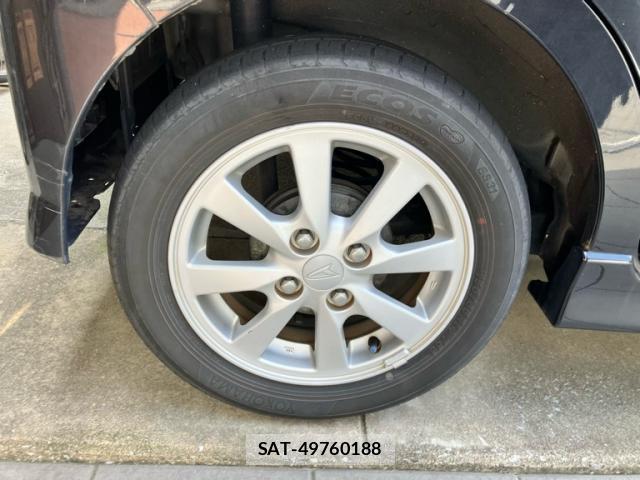 Daihatsu TANTO 2008-02 8004738-13