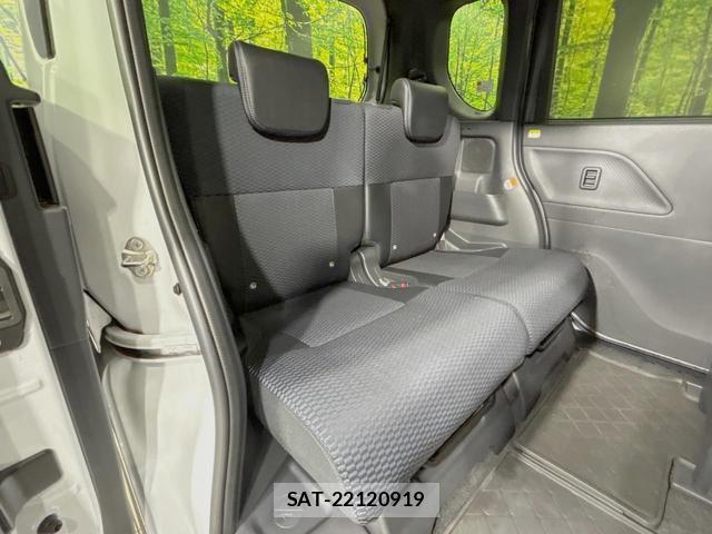 Daihatsu TANTO 2022-11 8004767-8