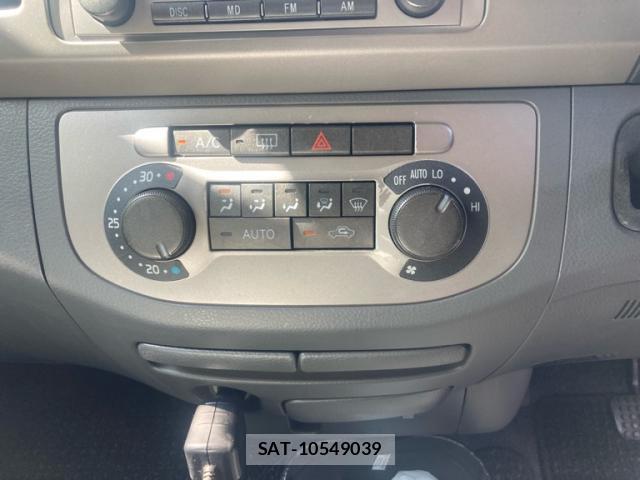 Daihatsu TANTO 2007-12 8005251-11