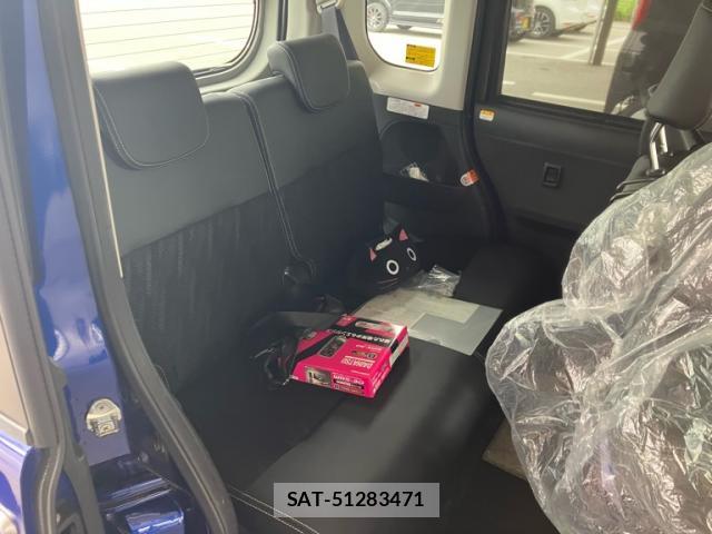 Daihatsu TANTO 2016-11 8005417-19