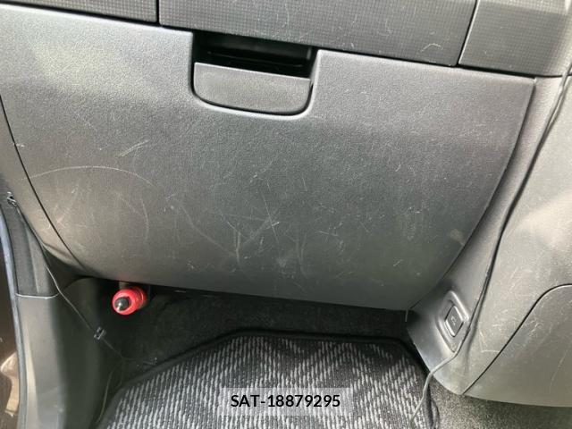 Daihatsu TANTO 2012-06 8005703-18
