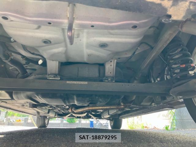 Daihatsu TANTO 2012-06 8005703-7