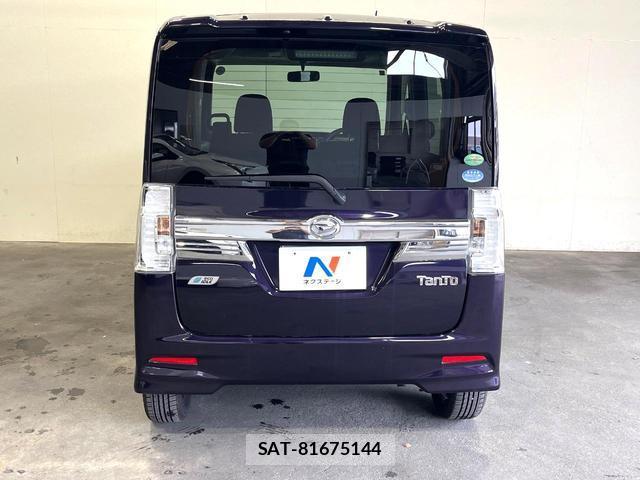Daihatsu TANTO 2013-11 8006208-16
