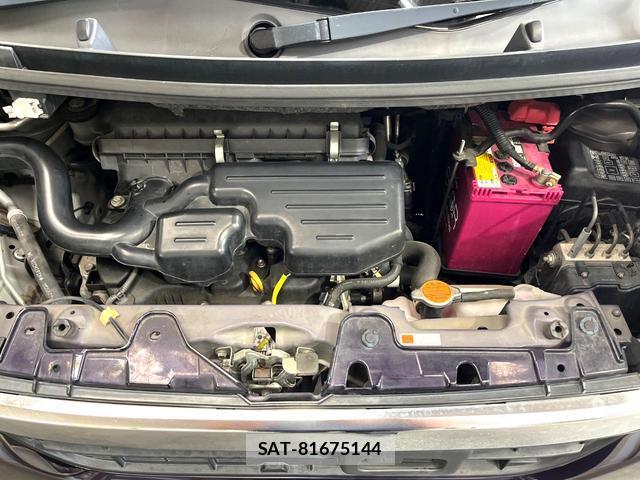Daihatsu TANTO 2013-11 8006208-19
