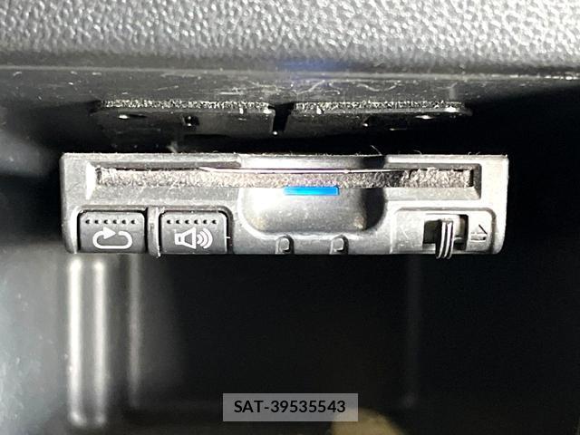 Daihatsu TANTO 2014-01 8006211-4