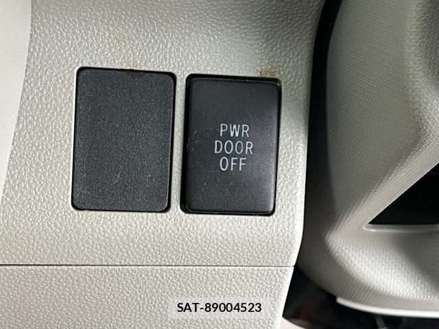 Daihatsu TANTO 2013-12 8006361-14