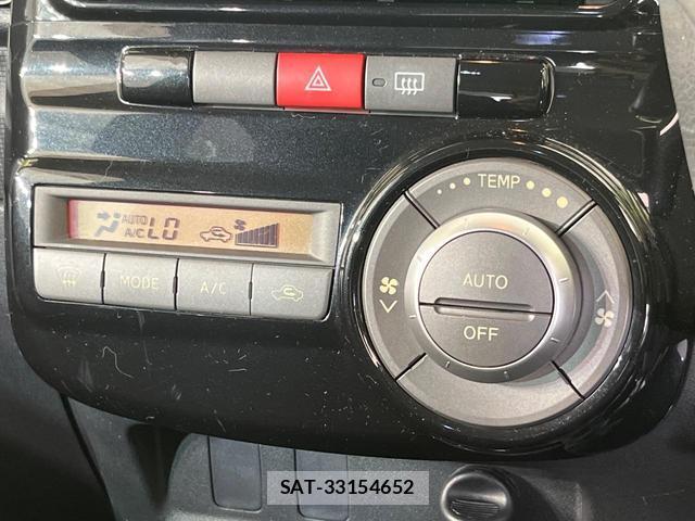 Daihatsu TANTO 2012-12 8006377-6