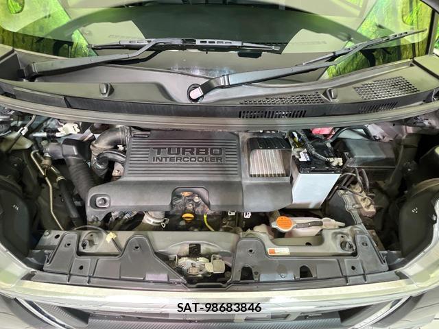 Daihatsu TANTO 2016-05 8006542-17