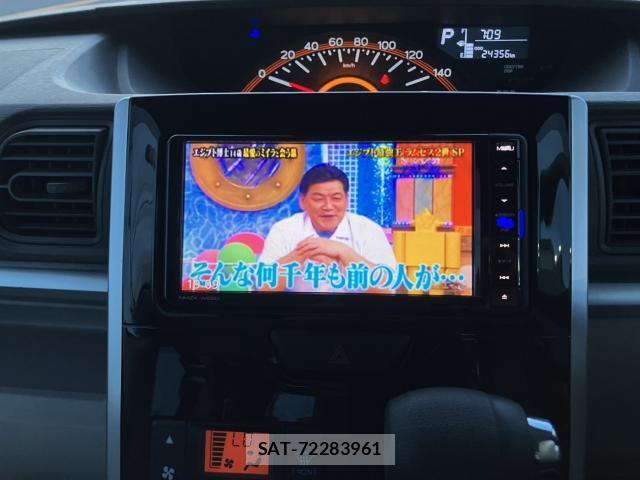 Daihatsu TANTO 2018-02 8006793-4
