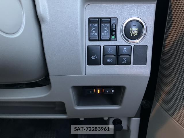 Daihatsu TANTO 2018-02 8006793-7
