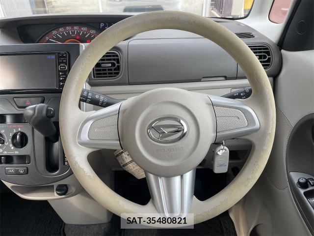 Daihatsu TANTO 2015-01 8007928-17